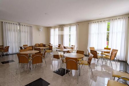 Apartamento para alugar com 112m², 3 quartos e 2 vagas Apartamento para alugar com 112m², 3 quartos e 2 vagasÁrea comum - Salão de festas