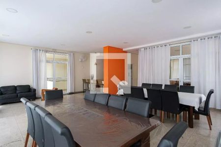 Apartamento para alugar com 112m², 3 quartos e 2 vagas Apartamento para alugar com 112m², 3 quartos e 2 vagasÁrea comum - Salão de festas
