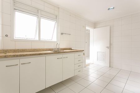 Apartamento para alugar com 112m², 3 quartos e 2 vagas Apartamento para alugar com 112m², 3 quartos e 2 vagasCozinha