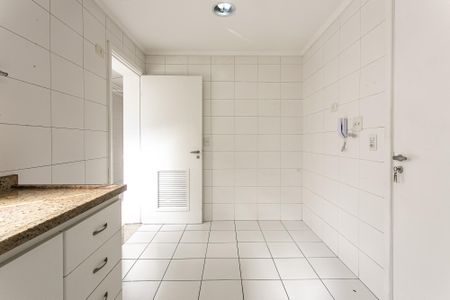 Apartamento para alugar com 112m², 3 quartos e 2 vagas Apartamento para alugar com 112m², 3 quartos e 2 vagasCozinha
