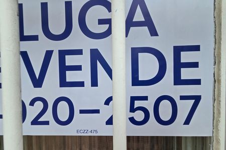 Casa para alugar com 135m², 2 quartos e 2 vagas Casa para alugar com 135m², 2 quartos e 2 vagasQR