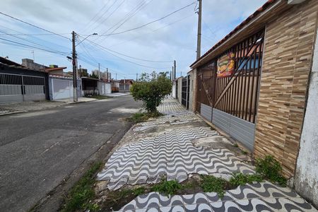 Casa para alugar com 135m², 2 quartos e 2 vagas Casa para alugar com 135m², 2 quartos e 2 vagasVista da Rua