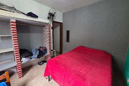 Casa para alugar com 135m², 2 quartos e 2 vagas Casa para alugar com 135m², 2 quartos e 2 vagasQuarto 1