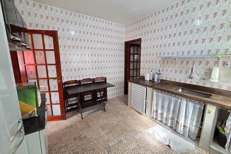 Casa para alugar com 135m², 2 quartos e 2 vagas Casa para alugar com 135m², 2 quartos e 2 vagasCozinha