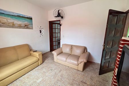 Casa para alugar com 135m², 2 quartos e 2 vagas Casa para alugar com 135m², 2 quartos e 2 vagasSala