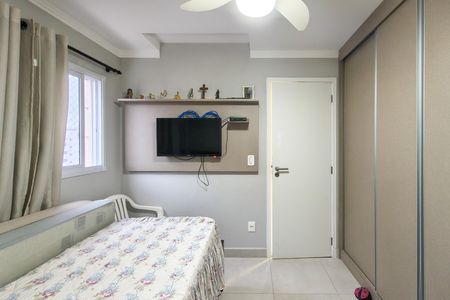Apartamento para alugar com 78m², 2 quartos e 2 vagasQuarto
