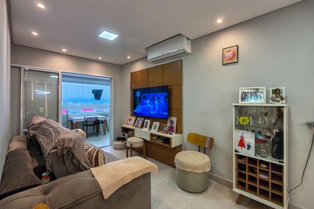 Apartamento para alugar com 78m², 2 quartos e 2 vagasSala
