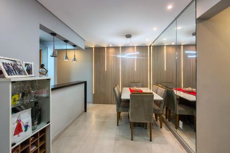 Apartamento para alugar com 78m², 2 quartos e 2 vagasSala