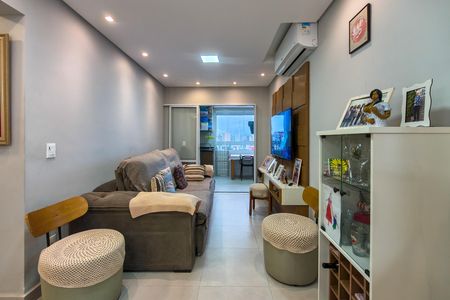 Apartamento para alugar com 78m², 2 quartos e 2 vagasSala