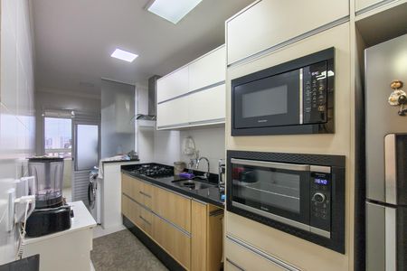Apartamento para alugar com 78m², 2 quartos e 2 vagasCozinha 