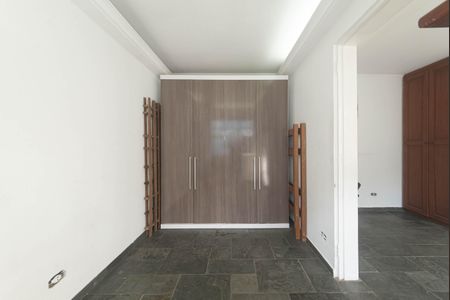 Casa para alugar com 30m², 1 quarto e sem vagaQuarto