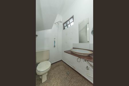 Banheiro de casa para alugar com 1 quarto, 30m² em Jardim Santo Amaro, São Paulo