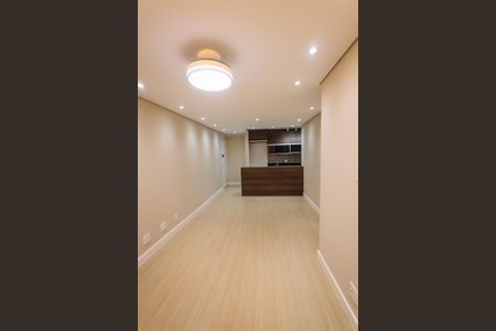Vista da varanda para dentro de apartamento à venda com 3 quartos, 73m² em Vila Andrade, São Paulo