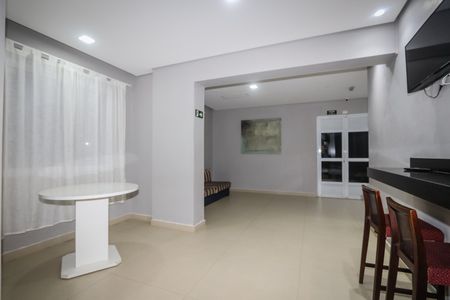 Apartamento à venda com 73m², 3 quartos e 1 vaga Apartamento à venda com 73m², 3 quartos e 1 vagaÁrea comum - Salão de festas