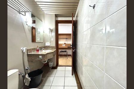 Apartamento para alugar com 59m², 1 quarto e 1 vaga Apartamento para alugar com 59m², 1 quarto e 1 vagaBanheiro