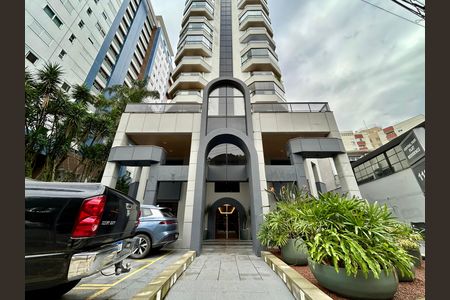 Apartamento para alugar com 59m², 1 quarto e 1 vaga Apartamento para alugar com 59m², 1 quarto e 1 vagaFachada