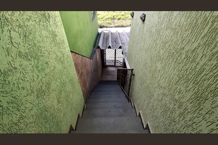 Escada de casa à venda com 3 quartos, 133m² em Santa Maria, São Caetano do Sul