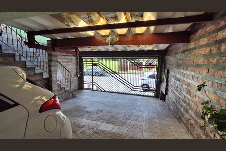 Garagem de casa à venda com 3 quartos, 133m² em Santa Maria, São Caetano do Sul