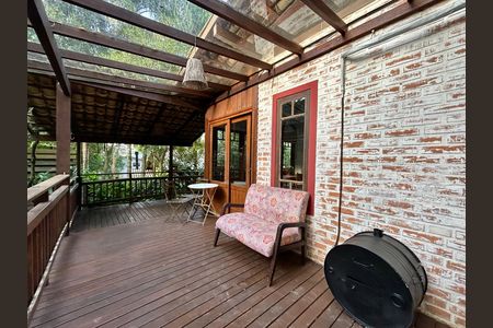 Casa de condomínio para alugar com 1m², 3 quartos e 1 vaga Casa de condomínio para alugar com 1m², 3 quartos e 1 vagaVaranda da Sala