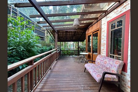 Casa de condomínio para alugar com 1m², 3 quartos e 1 vaga Casa de condomínio para alugar com 1m², 3 quartos e 1 vagaVaranda da Sala