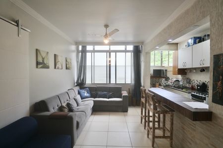 Sala de apartamento para alugar com 1 quarto, 35m² em Jardim Tejereba, Guarujá