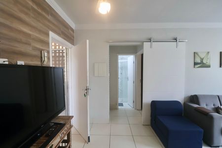Sala de apartamento para alugar com 1 quarto, 35m² em Jardim Tejereba, Guarujá