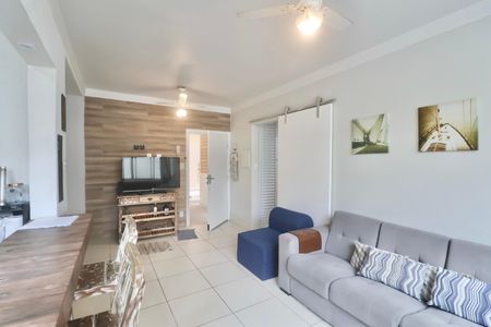 Sala de apartamento para alugar com 1 quarto, 35m² em Jardim Tejereba, Guarujá