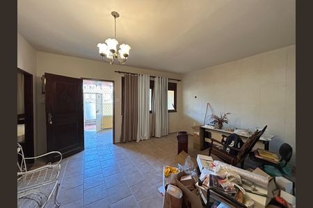 Casa para alugar com 500m², 2 quartos e 3 vagasSala