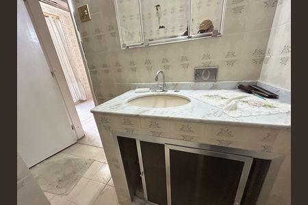 Casa para alugar com 500m², 2 quartos e 3 vagasBanheiro Social