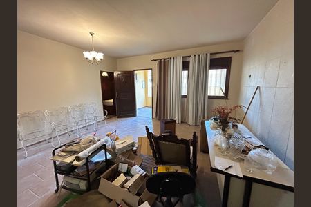 Sala de casa para alugar com 2 quartos, 500m² em Piedade, Rio de Janeiro