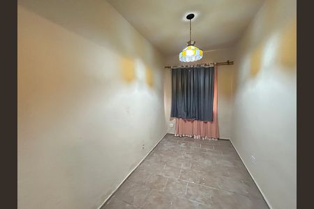 Casa para alugar com 500m², 2 quartos e 3 vagasSala