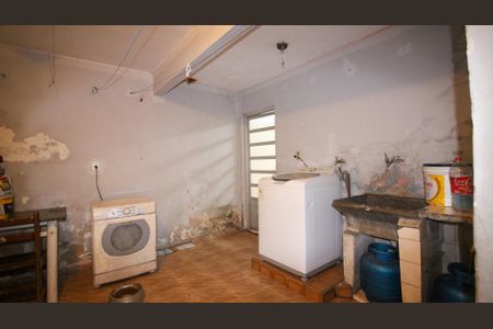 Casa à venda com 150m², 3 quartos e 1 vagaÁrea de Serviço