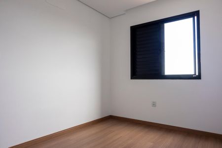 Apartamento para alugar com 66m², 2 quartos e 1 vaga Apartamento para alugar com 66m², 2 quartos e 1 vagaQuarto
