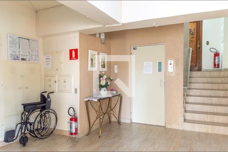 Apartamento para alugar com 76m², 2 quartos e 1 vaga Apartamento para alugar com 76m², 2 quartos e 1 vagaÁrea comum - Hall