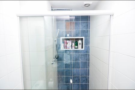 Apartamento à venda com 68m², 2 quartos e 1 vaga Apartamento à venda com 68m², 2 quartos e 1 vagaBanheiro Social
