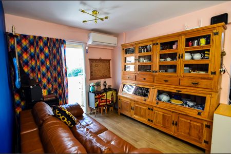Apartamento à venda com 68m², 2 quartos e 1 vaga Apartamento à venda com 68m², 2 quartos e 1 vagaSala
