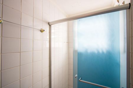 Apartamento à venda com 52m², 2 quartos e 1 vaga Apartamento à venda com 52m², 2 quartos e 1 vagaBanheiro