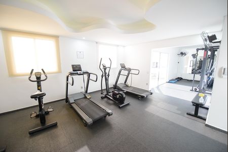 Apartamento para alugar com 82m², 3 quartos e 2 vagas Apartamento para alugar com 82m², 3 quartos e 2 vagasÁrea comum - Academia