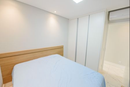 Quarto 1 de apartamento para alugar com 3 quartos, 82m² em Esplanada Independência, Taubaté