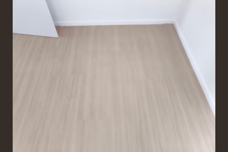 Quarto 2 de apartamento para alugar com 2 quartos, 34m² em Vila Ema, São Paulo