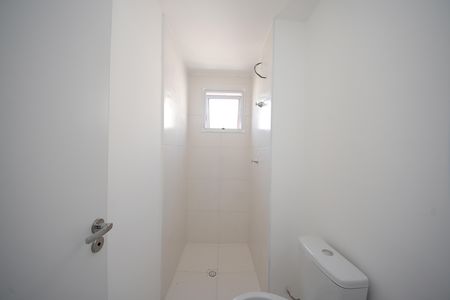 Banheiro de apartamento à venda com 2 quartos, 34m² em Vila Ema, São Paulo