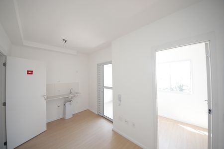 Apartamento à venda com 2 quartos, 34m² em Vila Ema, São Paulo