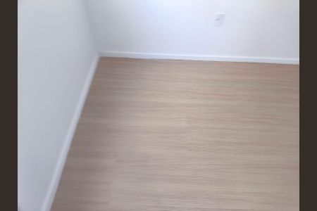 Quarto 1 de apartamento para alugar com 2 quartos, 34m² em Vila Ema, São Paulo