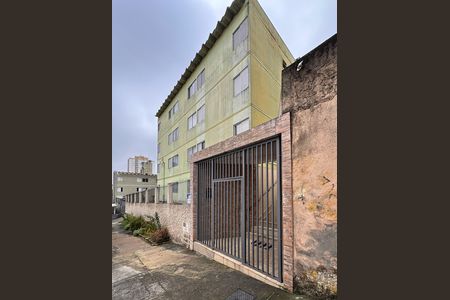 Apartamento para alugar com 76m², 2 quartos e 1 vaga Apartamento para alugar com 76m², 2 quartos e 1 vagaFachada