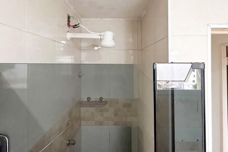 Apartamento para alugar com 76m², 2 quartos e 1 vaga Apartamento para alugar com 76m², 2 quartos e 1 vagaBanheiro Social