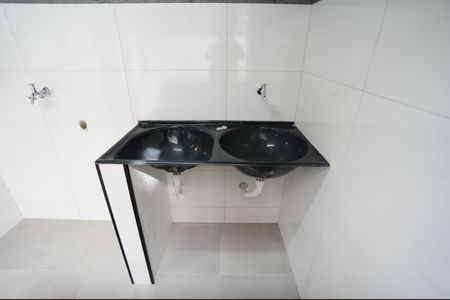 Casa para alugar com 55m², 2 quartos e sem vaga
