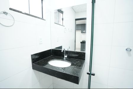 Casa para alugar com 55m², 2 quartos e sem vaga
