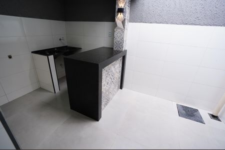 Casa para alugar com 55m², 2 quartos e sem vaga