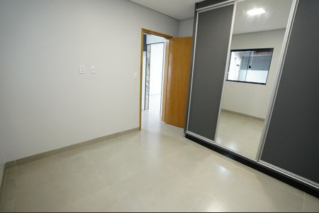 Casa para alugar com 55m², 2 quartos e sem vaga
