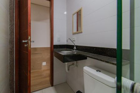 Casa para alugar com 65m², 2 quartos e sem vagaBanheiro